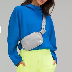 Lululemon Everywhere Belt Bag 1L Gray